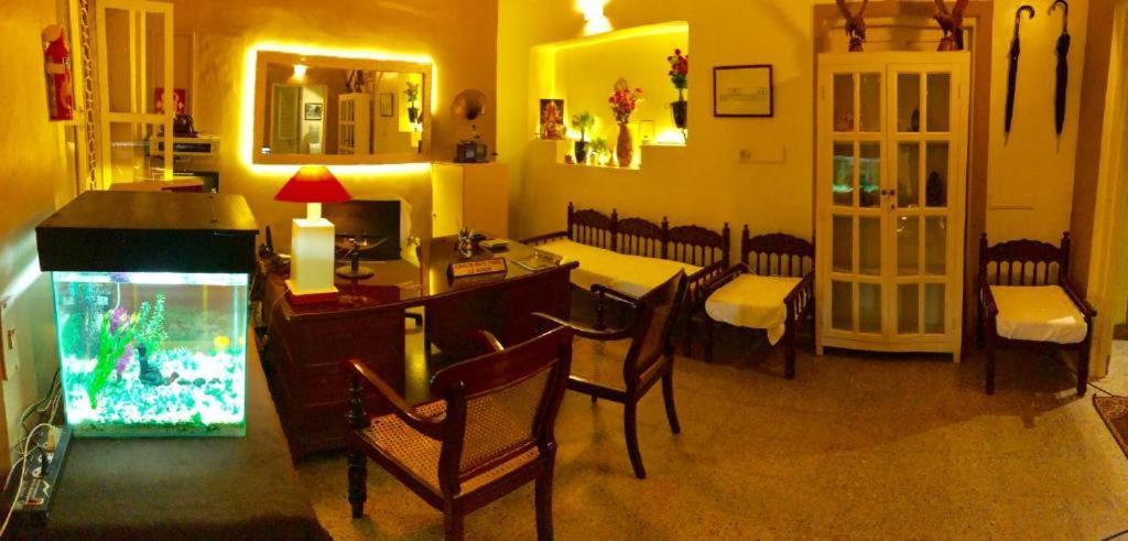 French Villa Pondicherry Esterno foto