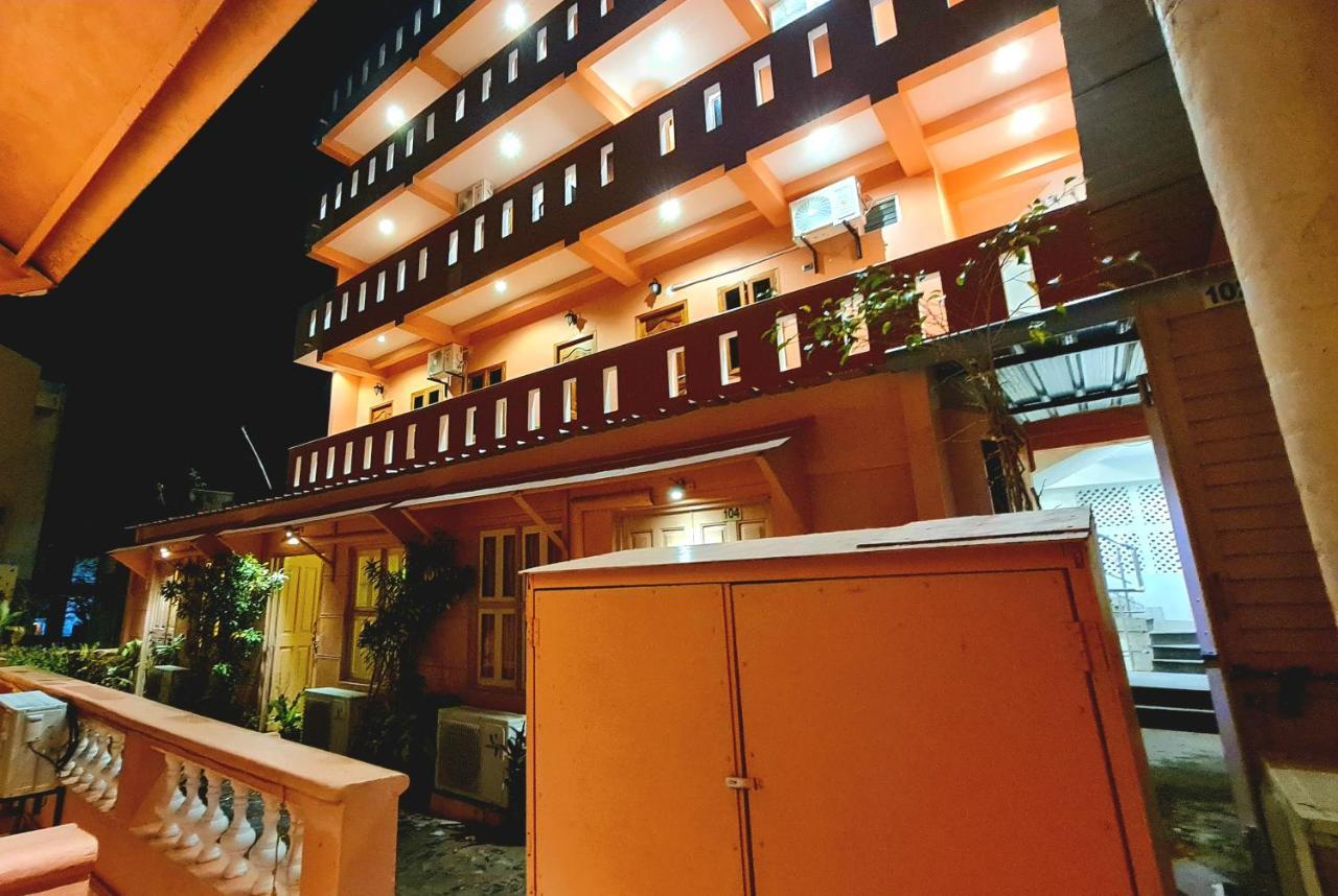 French Villa Pondicherry Esterno foto