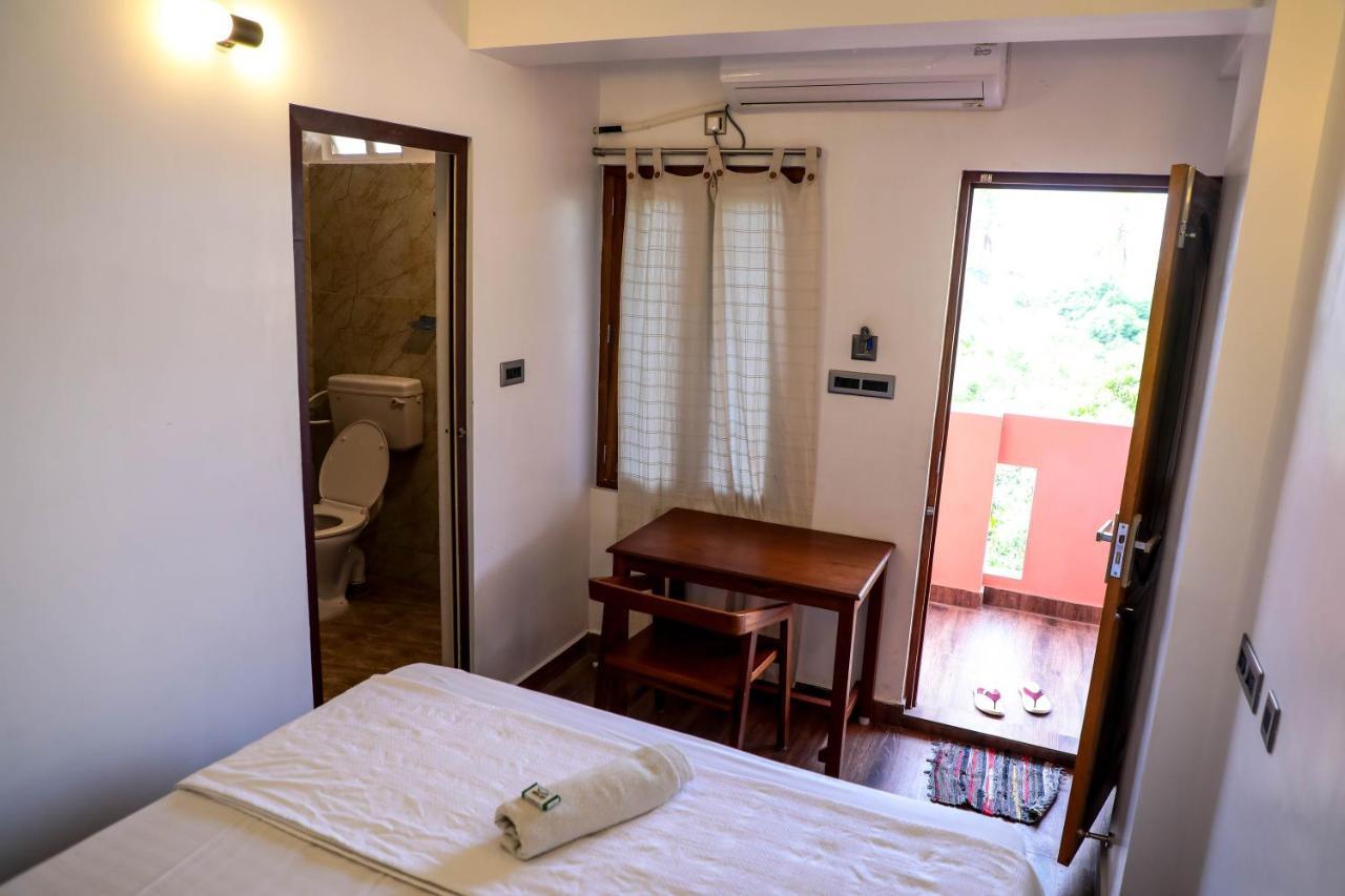 French Villa Pondicherry Esterno foto