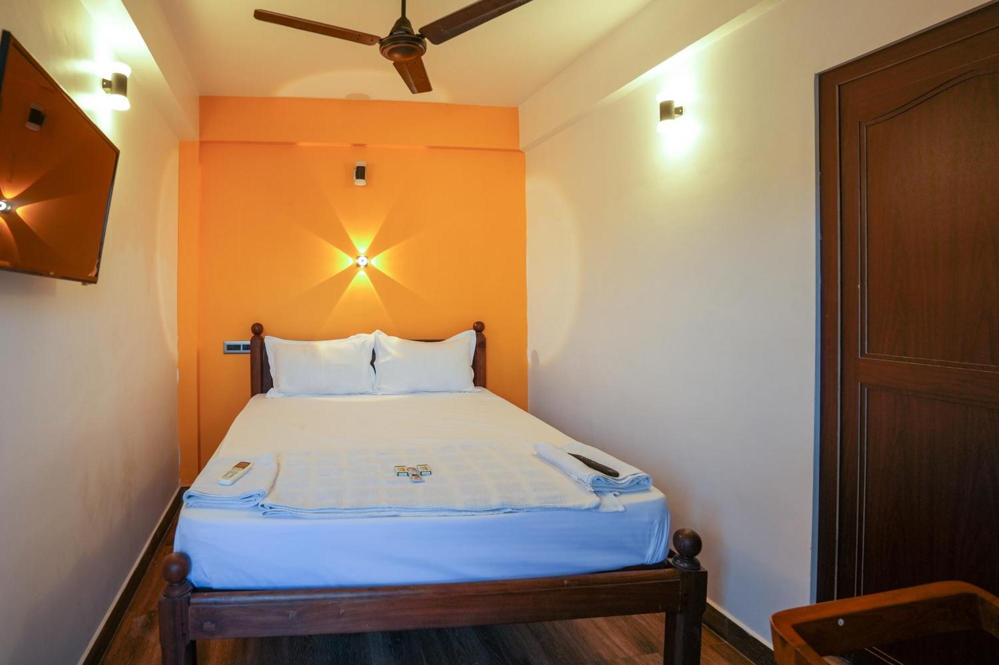 French Villa Pondicherry Esterno foto