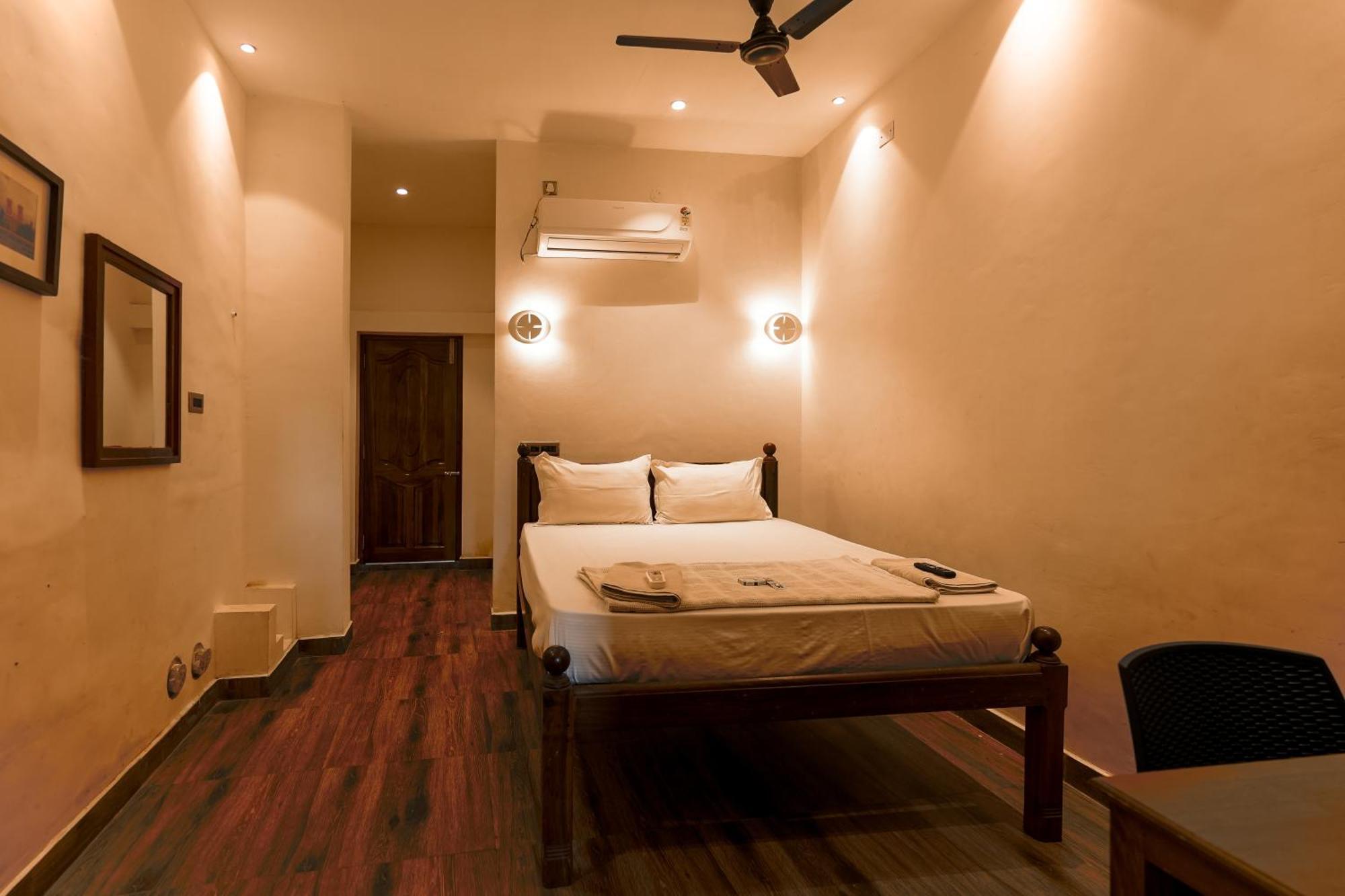 French Villa Pondicherry Esterno foto