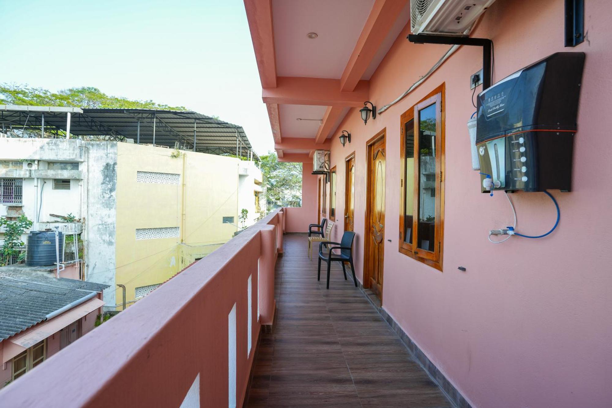 French Villa Pondicherry Esterno foto