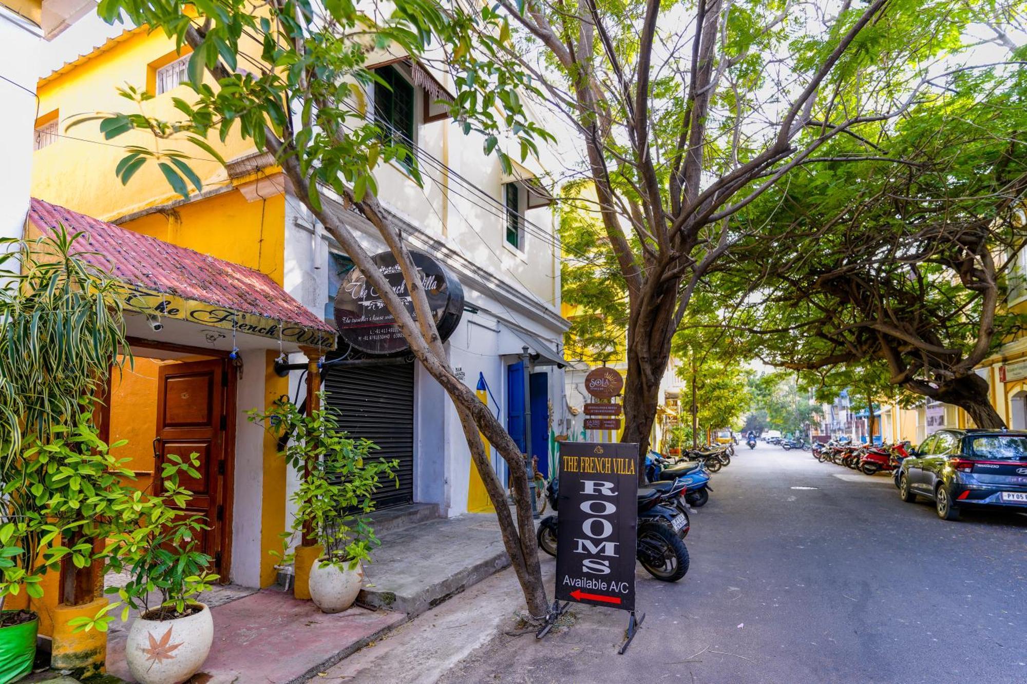 French Villa Pondicherry Esterno foto