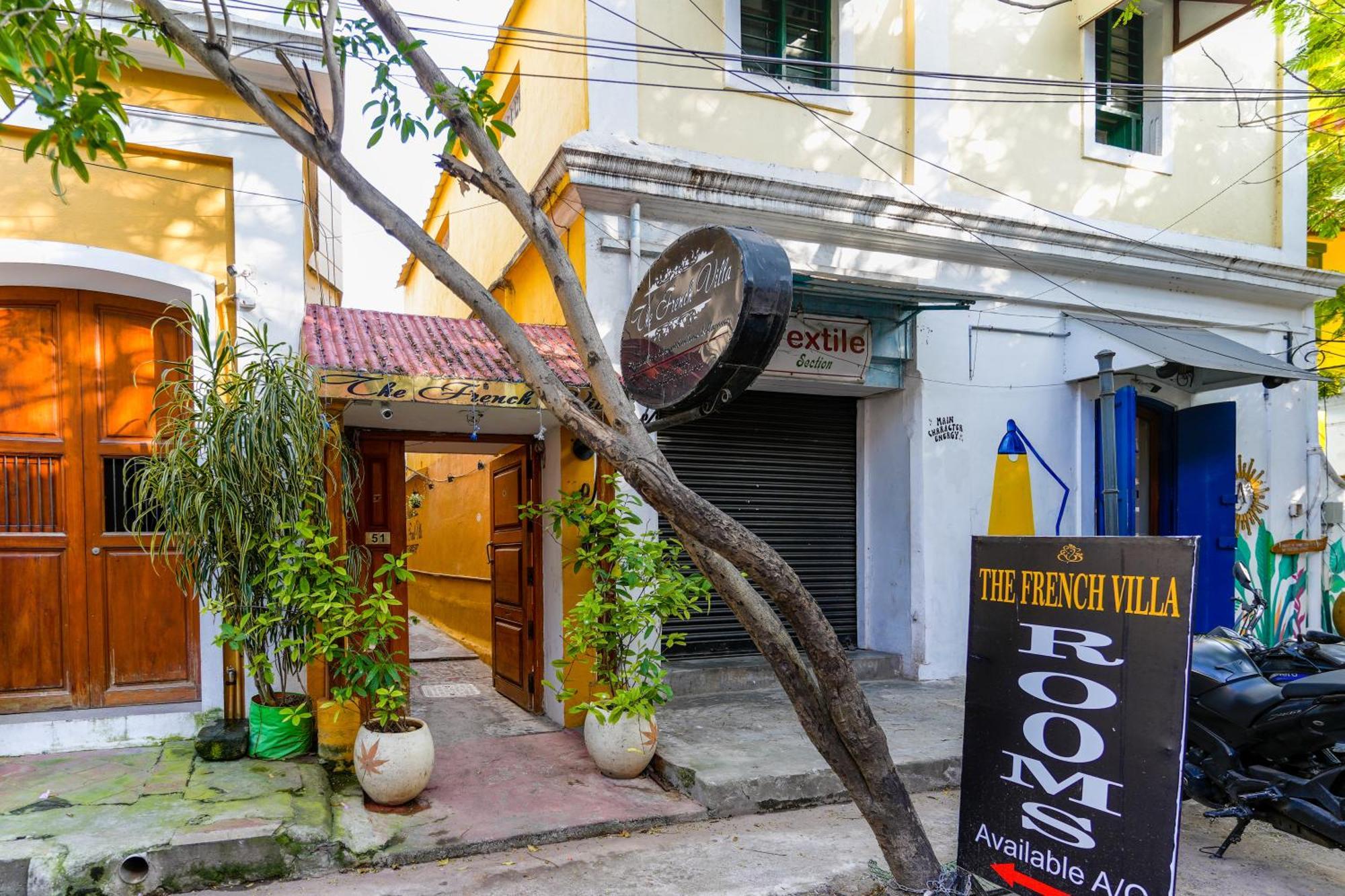 French Villa Pondicherry Esterno foto