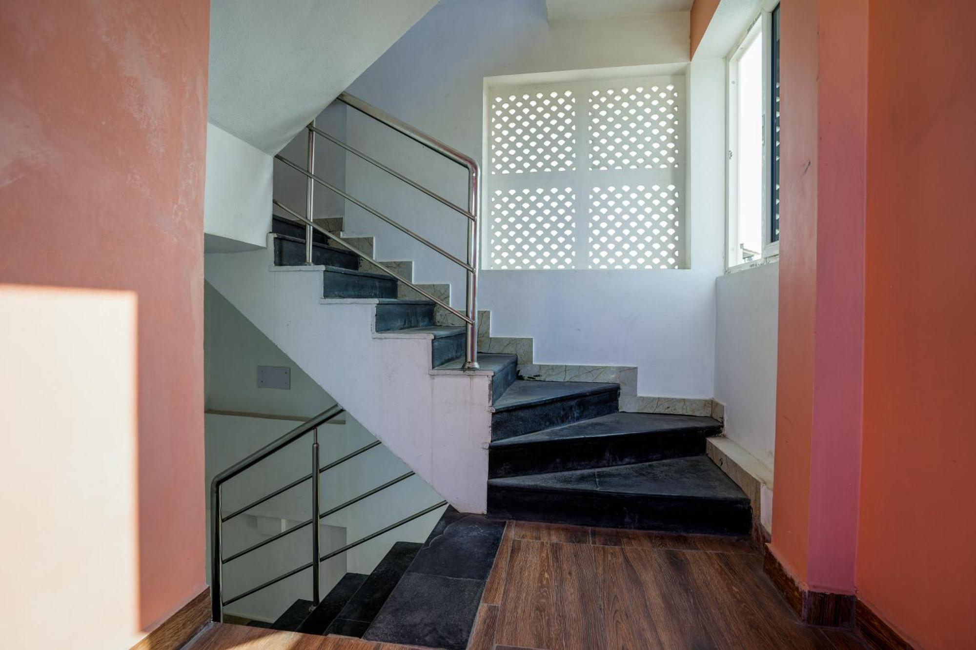 French Villa Pondicherry Esterno foto