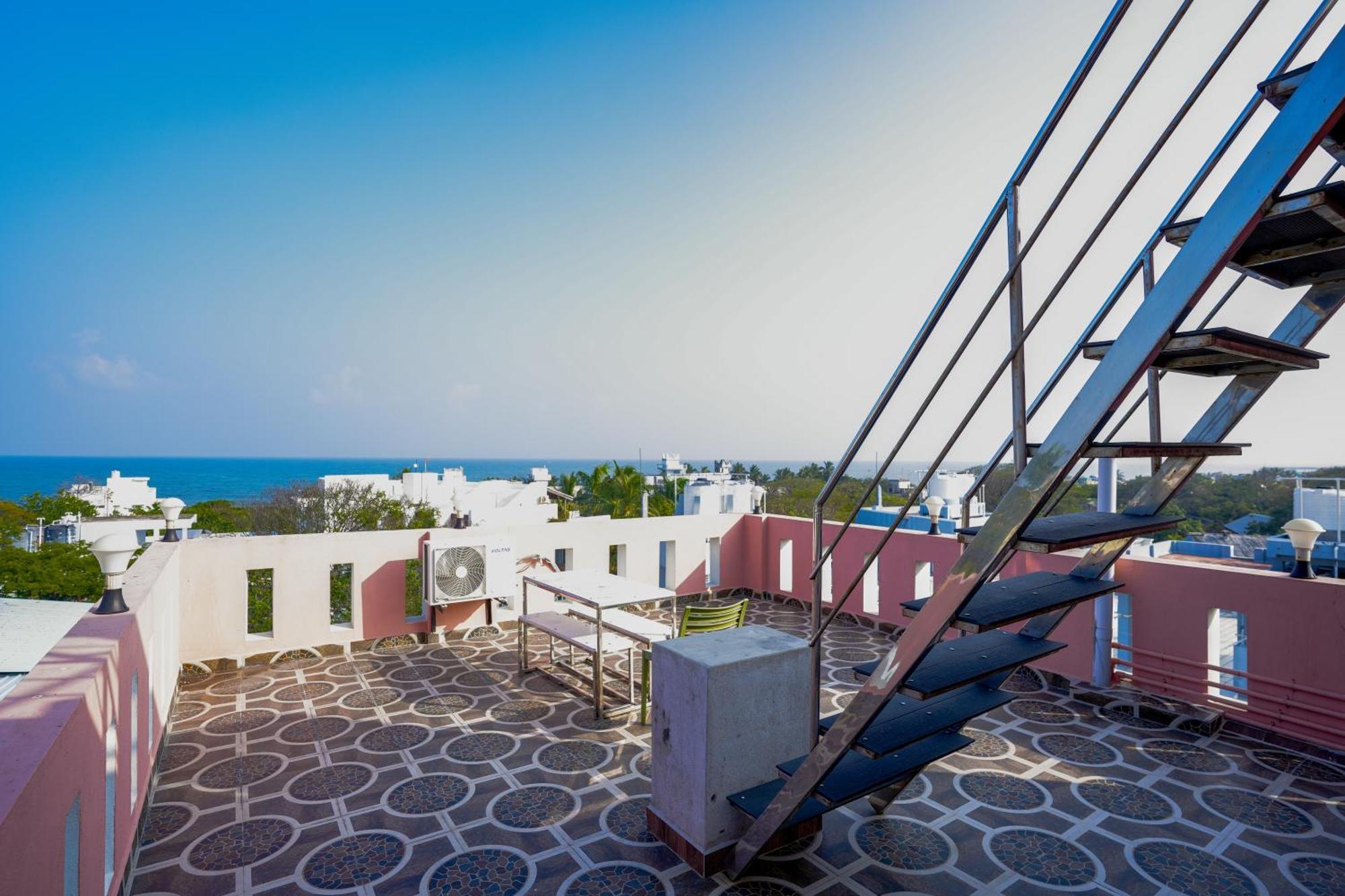 French Villa Pondicherry Esterno foto