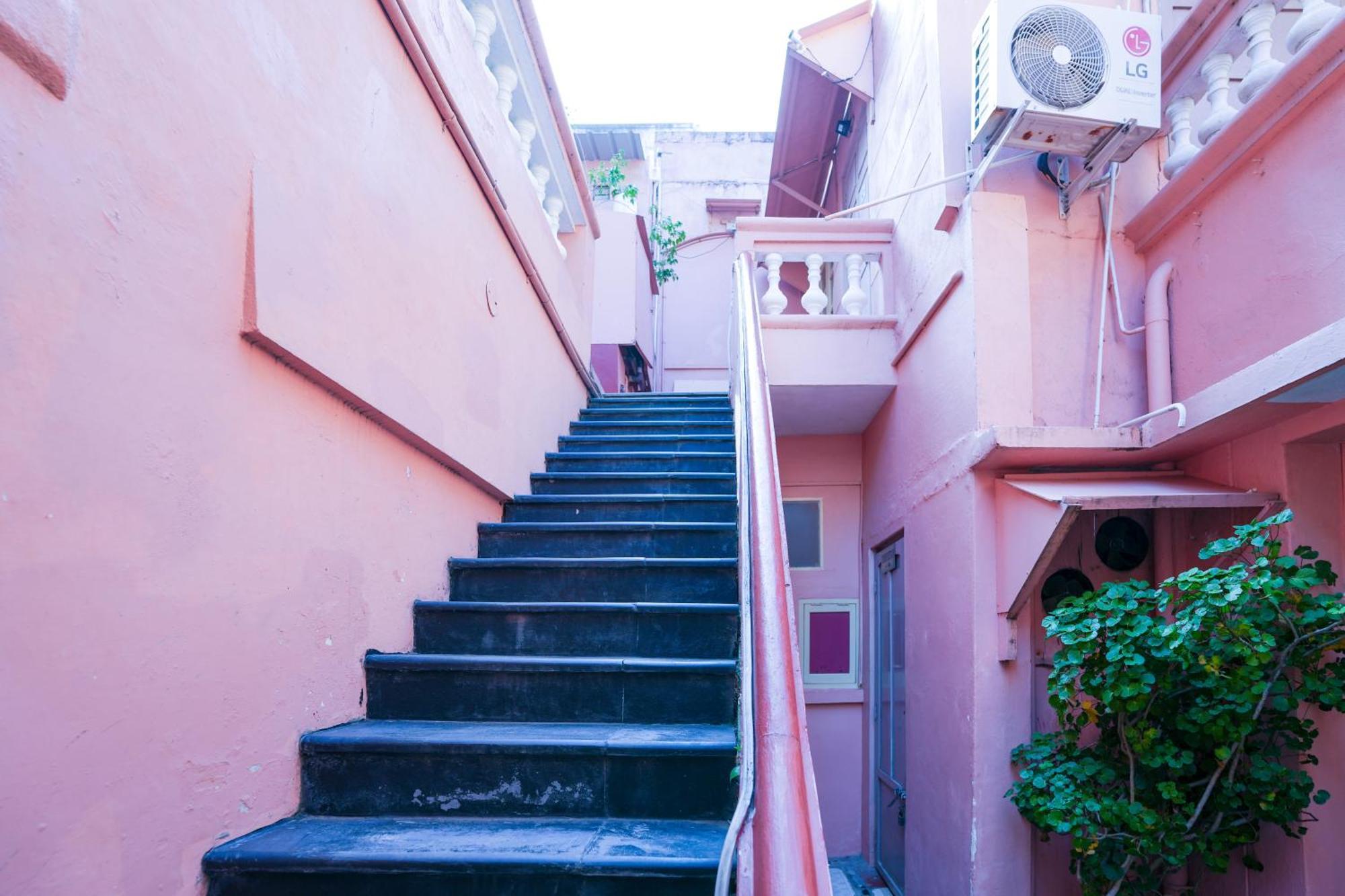 French Villa Pondicherry Esterno foto
