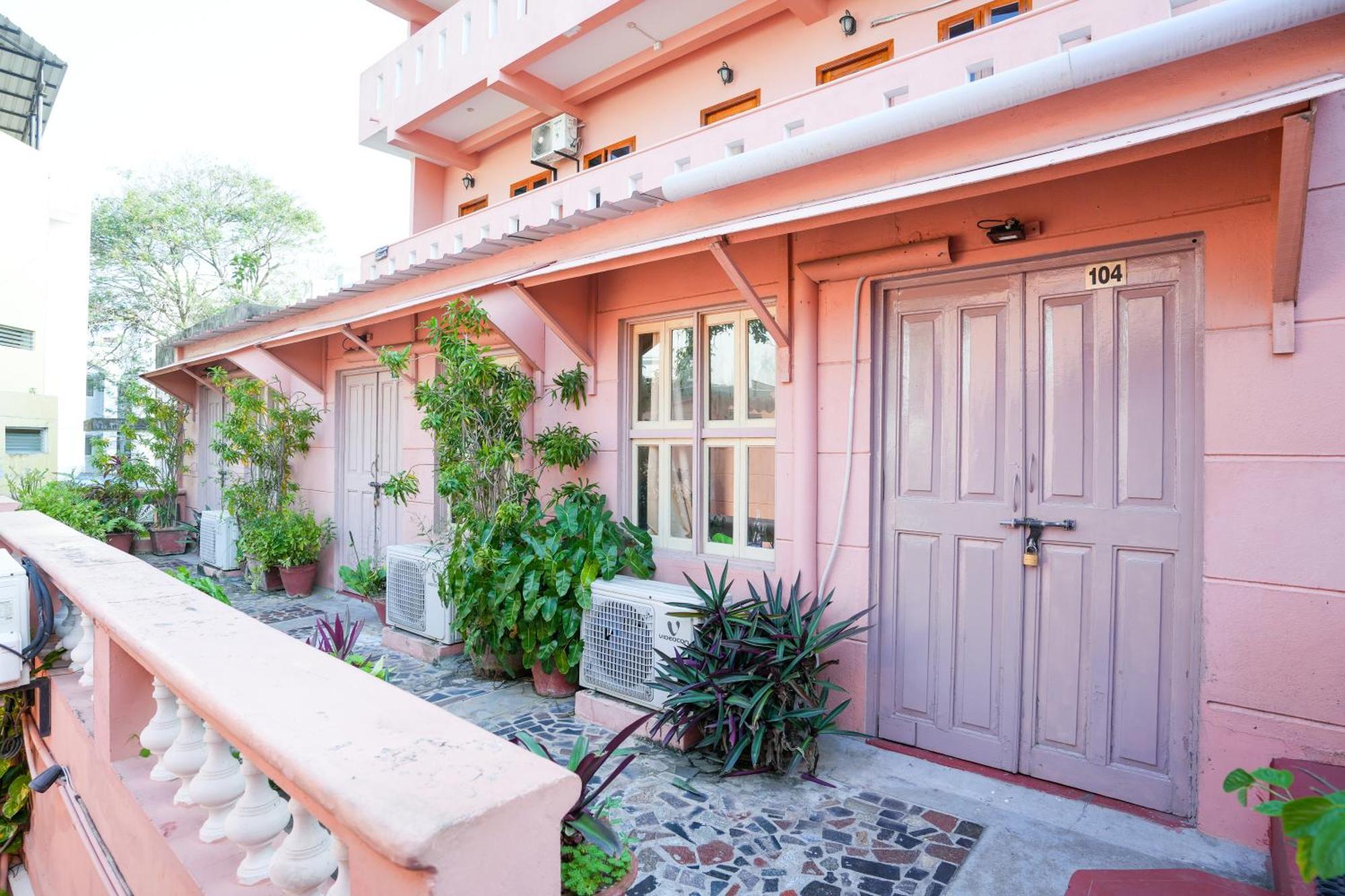 French Villa Pondicherry Esterno foto