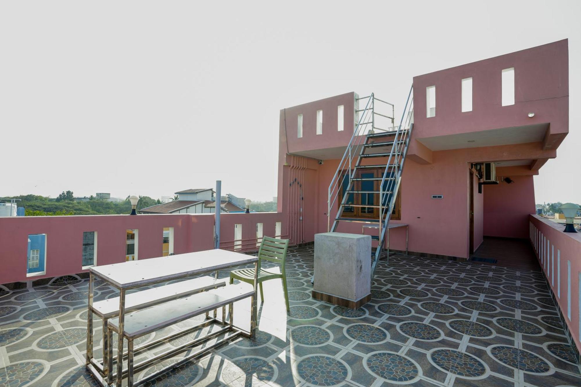French Villa Pondicherry Esterno foto